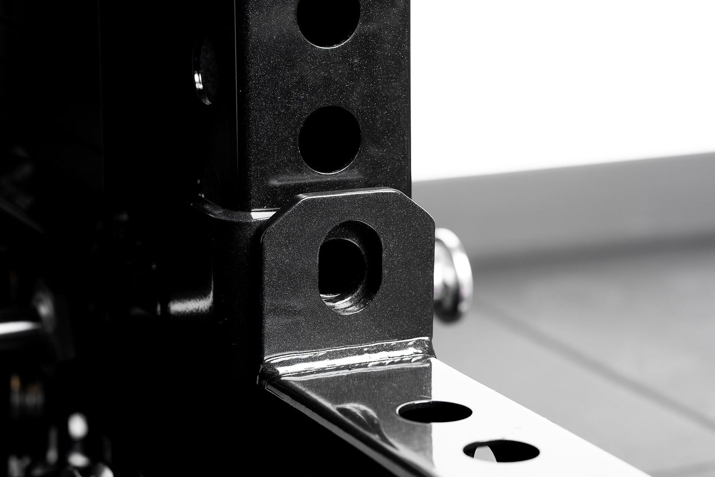 Close-up of Front Foot Extension Pair 2.0 leveling feature